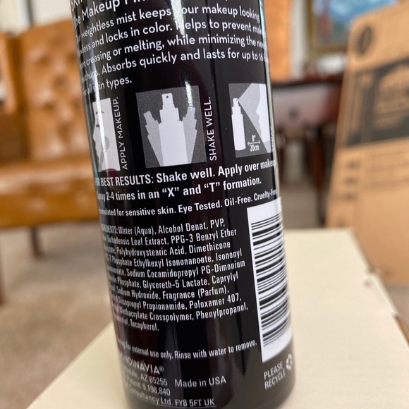 Makeup bundle - Picture 3 of 5